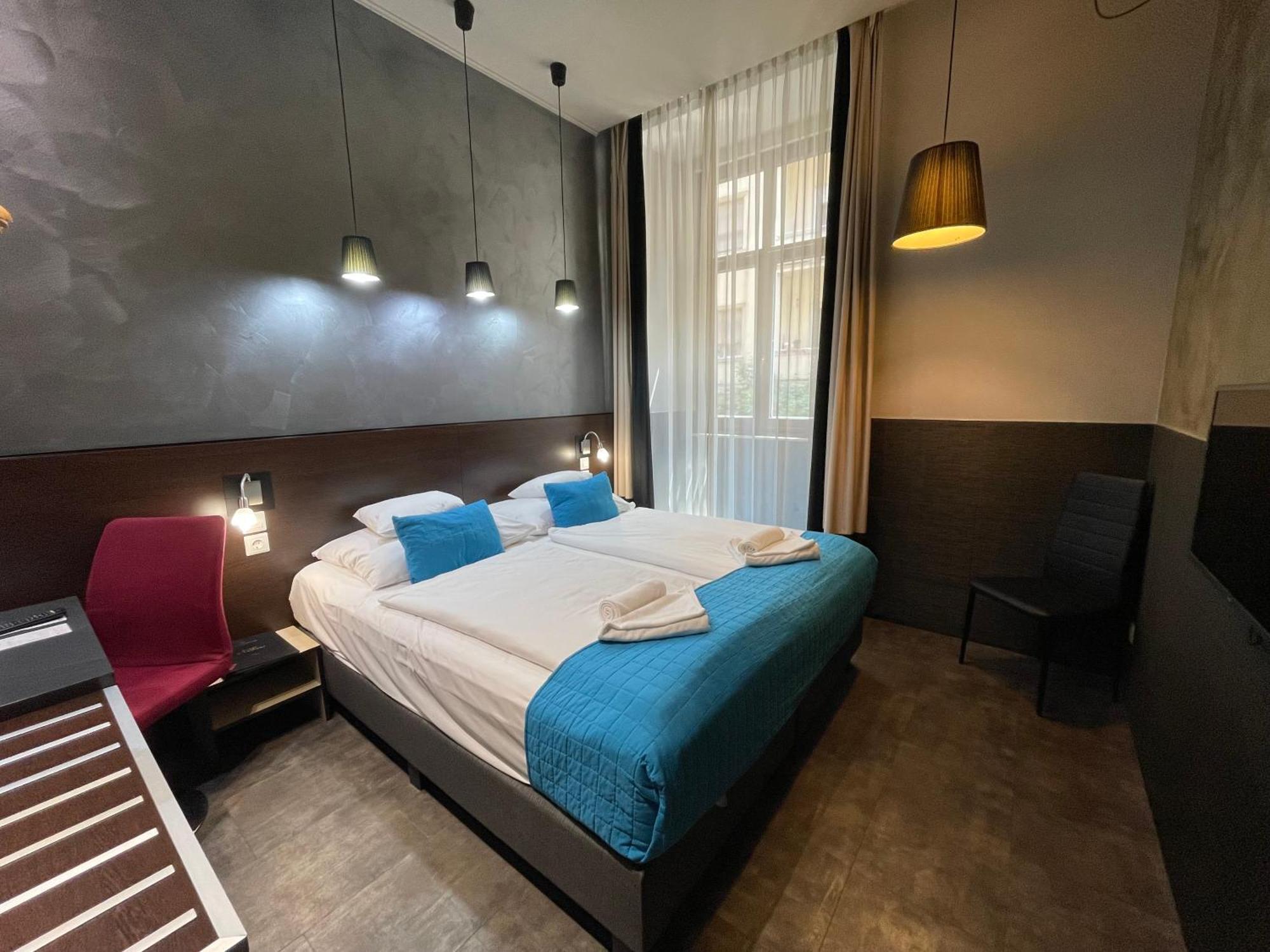 Carat Boutique Hotel Budapest Exterior photo