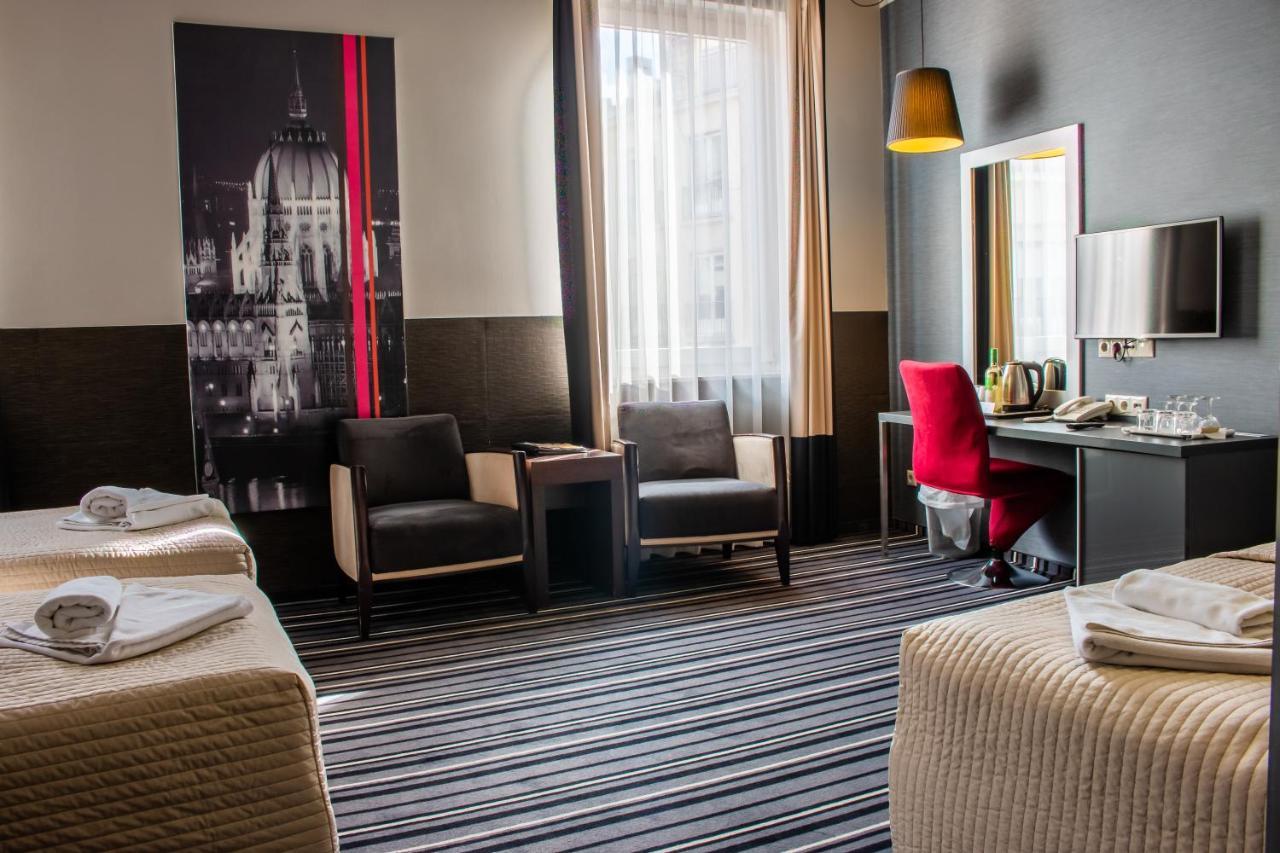 Carat Boutique Hotel Budapest Exterior photo